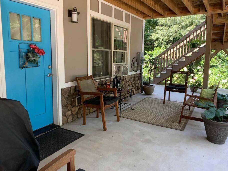 Bluebirds Nest 10 Min To Avl Biltmore Hot Tub Cont Bkfst Sparkling Water Asheville Exterior foto